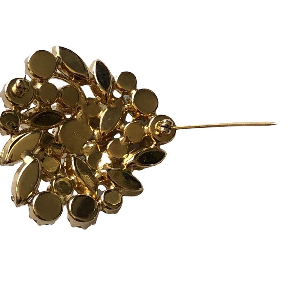 Kramer Clear Prong Set Gold Swirl Signed Rhinestone Crystal Pin Brooch Triangle - Picture 3 of 6